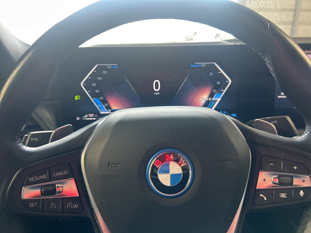 Thumbnail: 2024 BMW 3 Series - 31