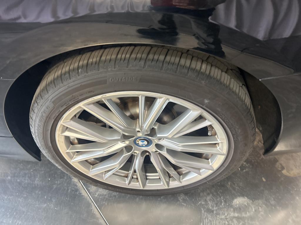 Thumbnail: 2024 BMW 3 Series - 23