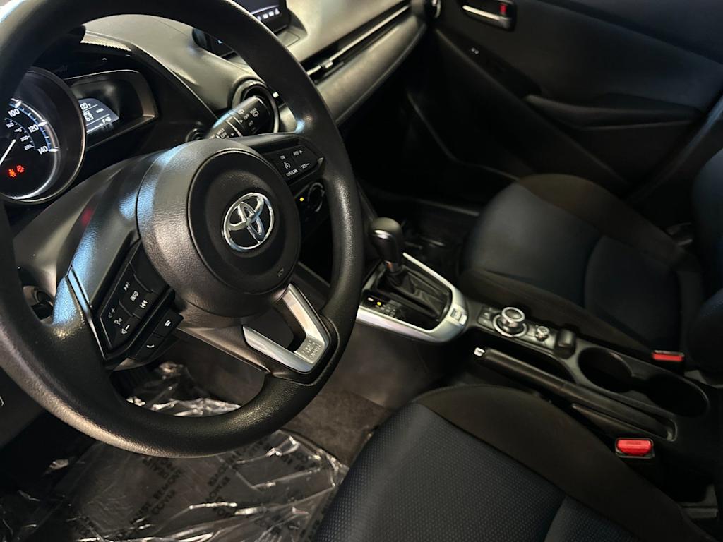 Thumbnail: 2020 Toyota Yaris - 9