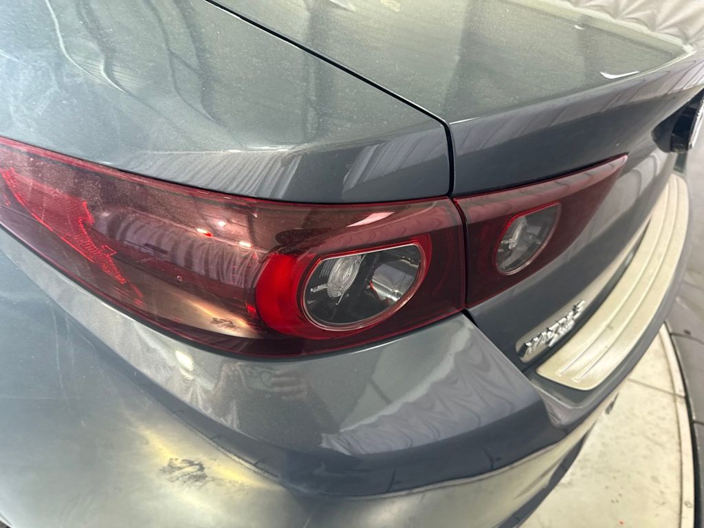 Thumbnail: 2024 Mazda Mazda3 - 20