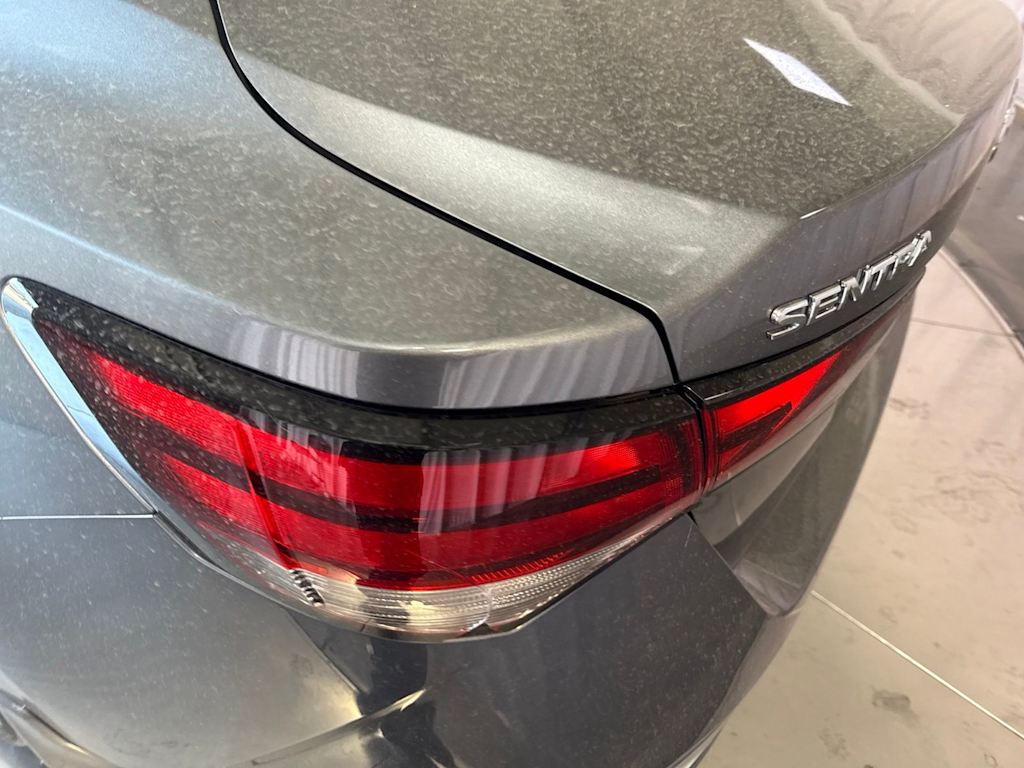 Thumbnail: 2022 Nissan Sentra - 19