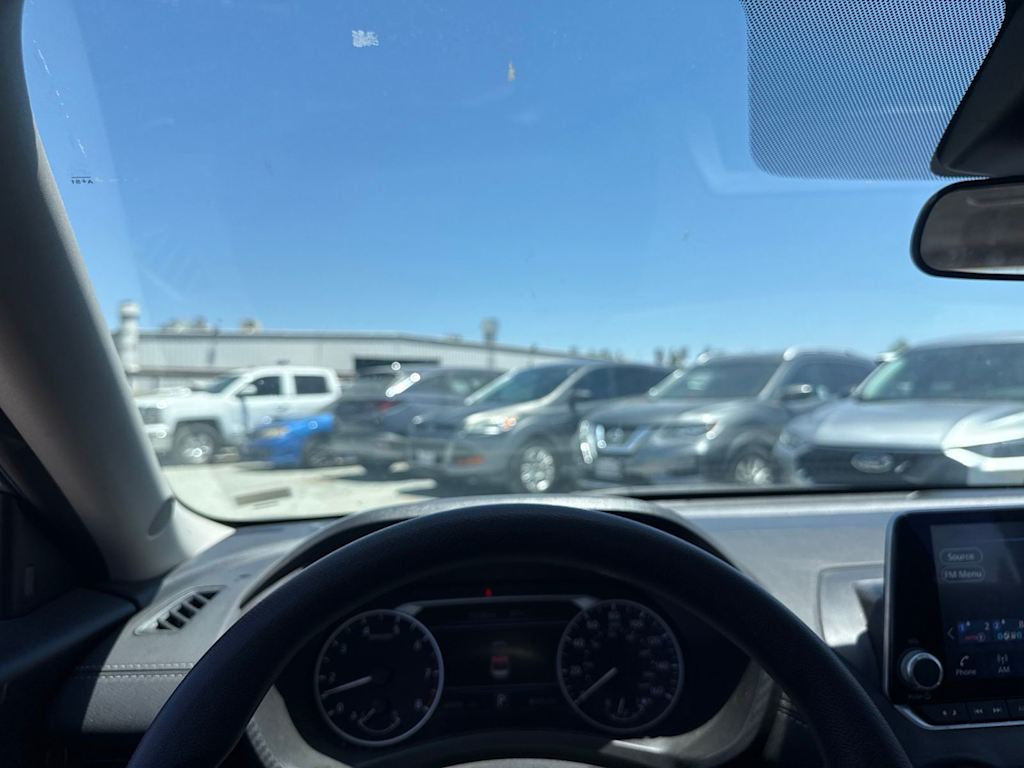 Thumbnail: 2025 Nissan Sentra - 25