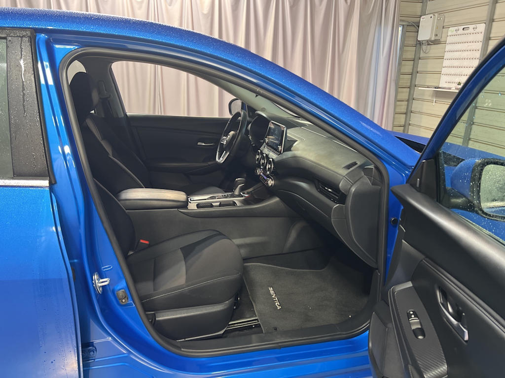 Thumbnail: 2023 Nissan Sentra - 24