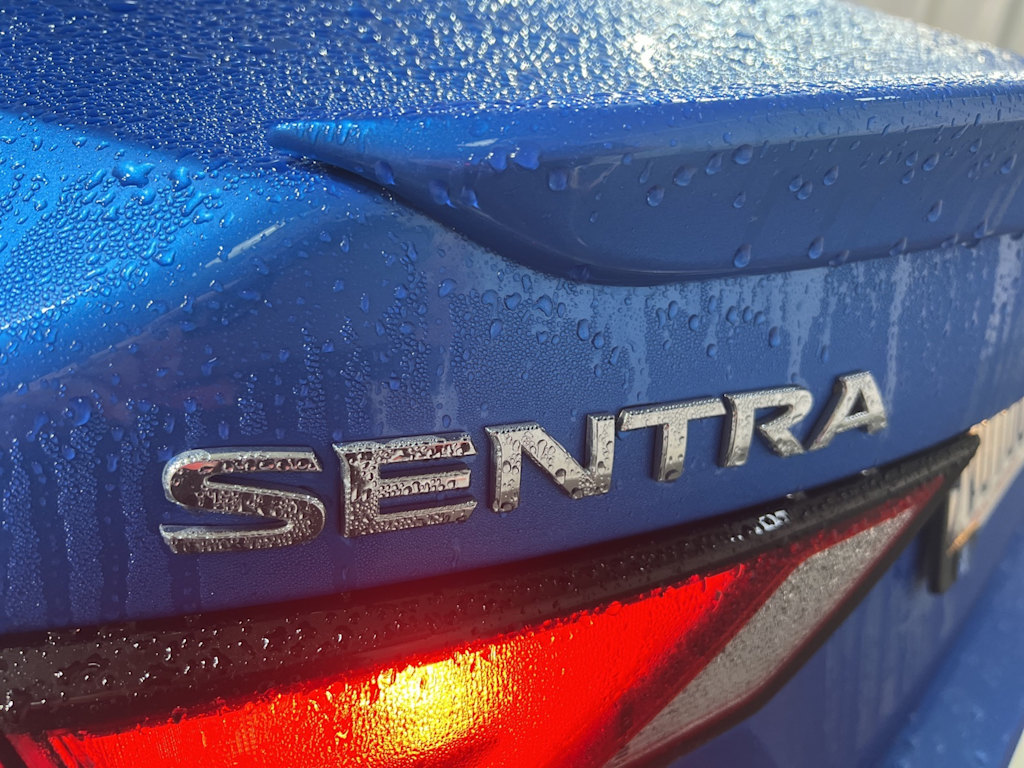 Thumbnail: 2023 Nissan Sentra - 22