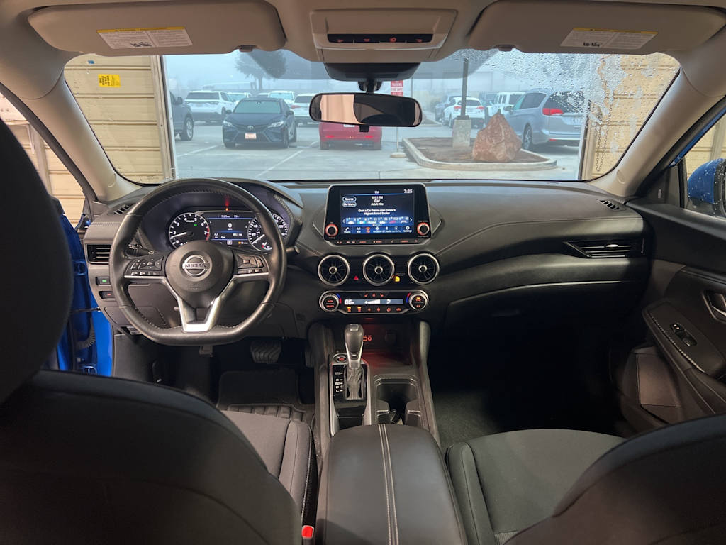 Thumbnail: 2023 Nissan Sentra - 12