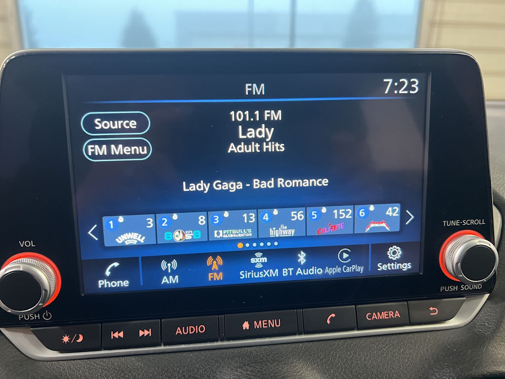 Thumbnail: 2023 Nissan Sentra - 13