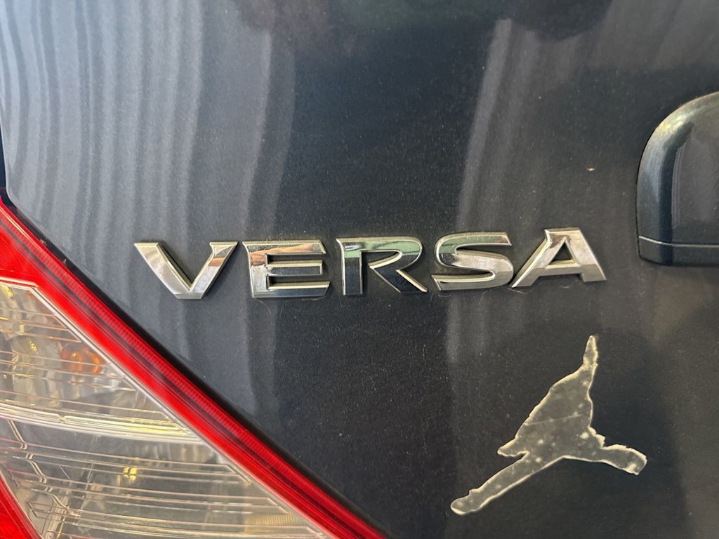 Thumbnail: 2015 Nissan Versa - 4