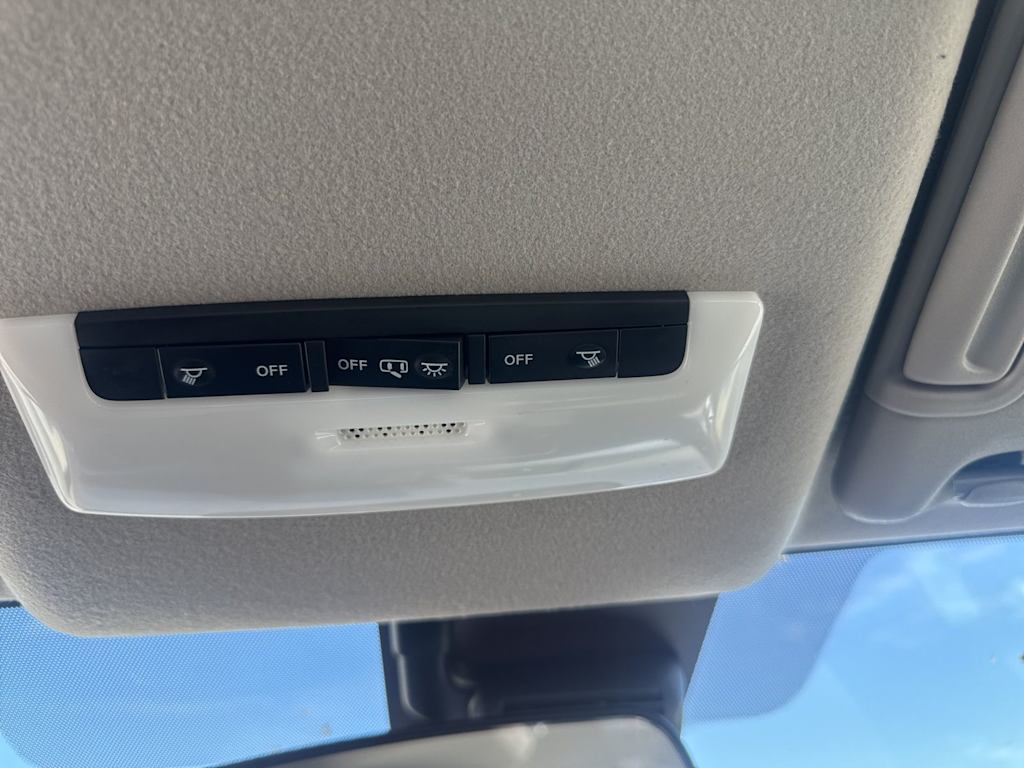 Thumbnail: 2025 Nissan Versa - 27