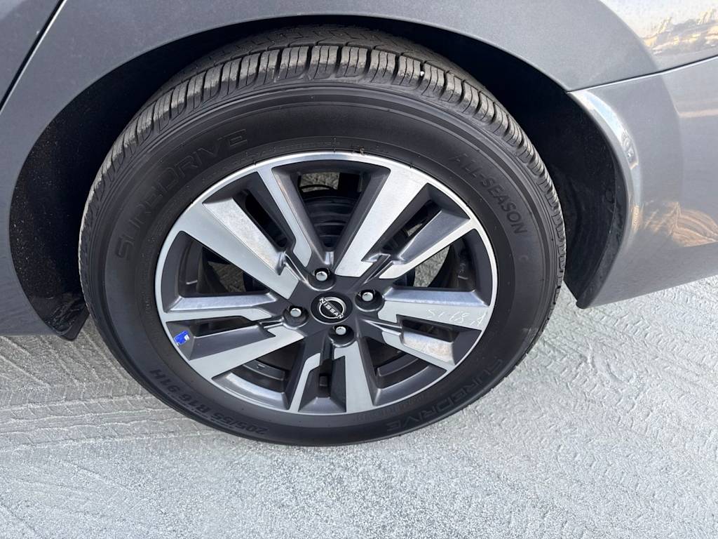 Thumbnail: 2024 Nissan Versa - 6