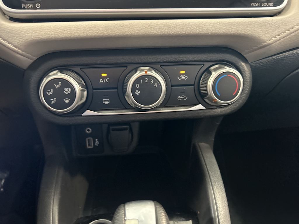Thumbnail: 2021 Nissan Versa - 30