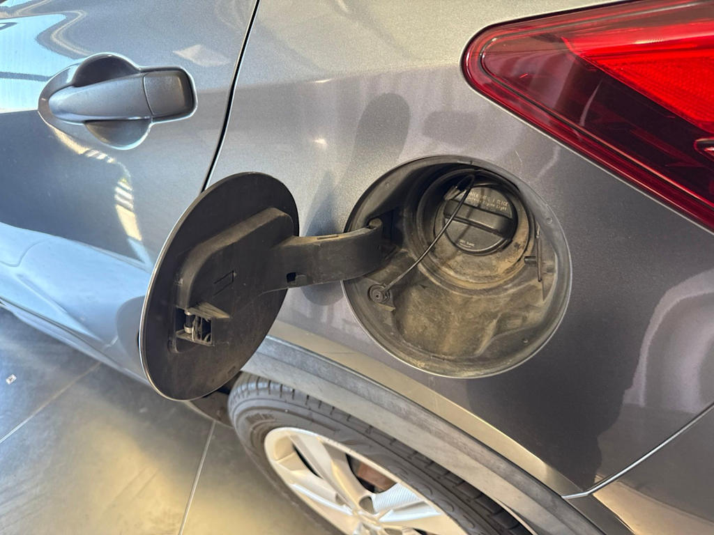 Thumbnail: 2019 Nissan Kicks - 11