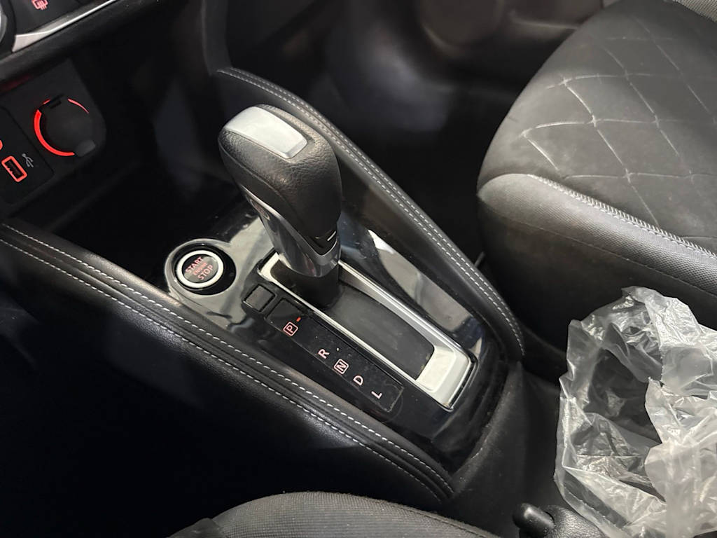 Thumbnail: 2019 Nissan Kicks - 26