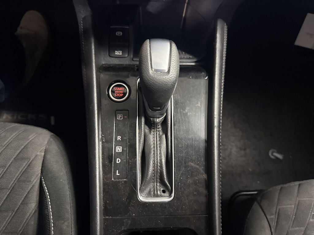 Thumbnail: 2021 Nissan Kicks - 11