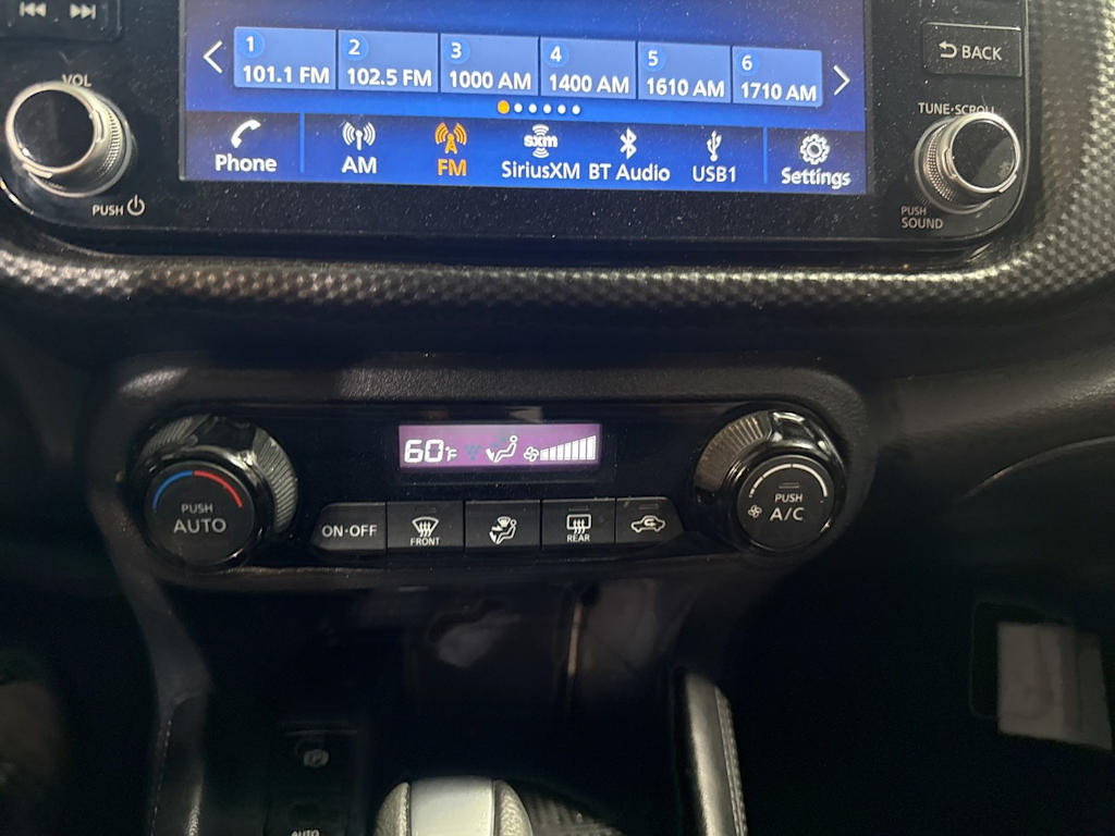 Thumbnail: 2021 Nissan Kicks - 26