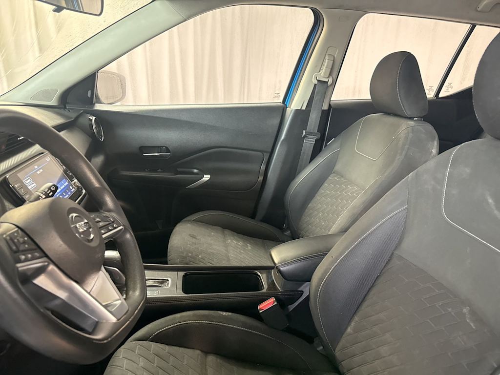 Thumbnail: 2021 Nissan Kicks - 8