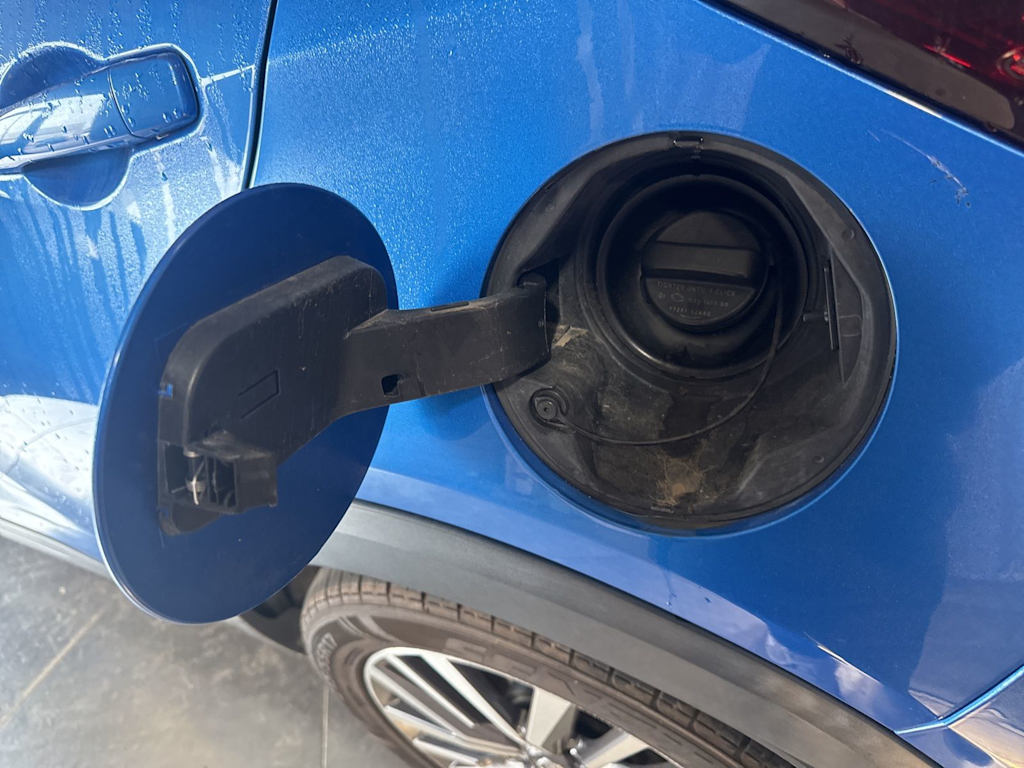 Thumbnail: 2021 Nissan Kicks - 14