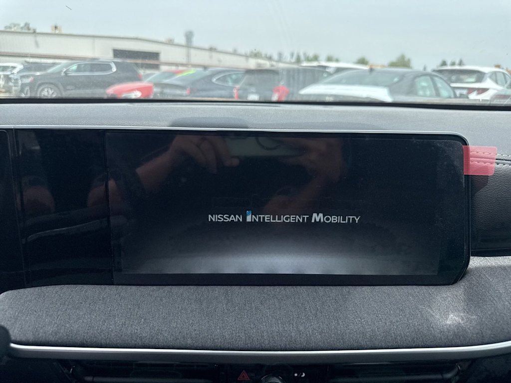 Thumbnail: 2025 Nissan Kicks - 11