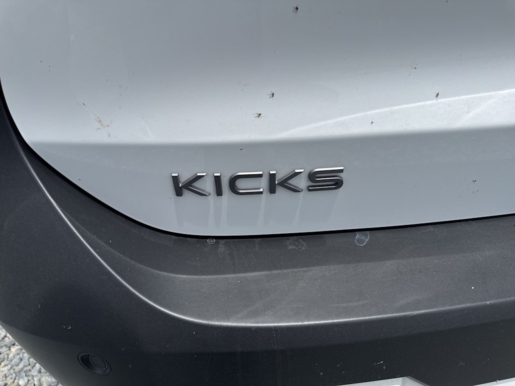 Thumbnail: 2025 Nissan Kicks - 7