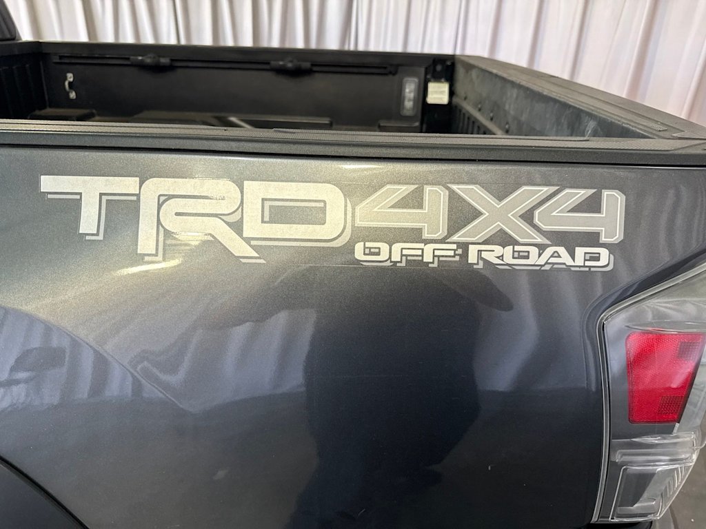 Thumbnail: 2021 Toyota Tacoma - 17