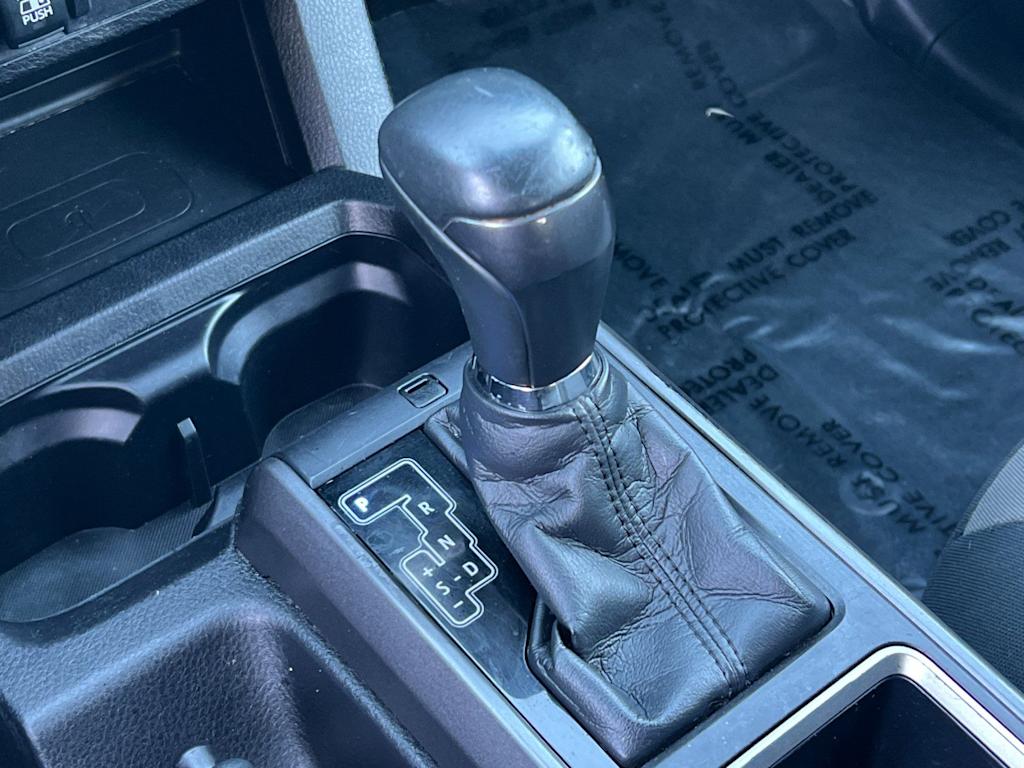 Thumbnail: 2022 Toyota Tacoma - 14