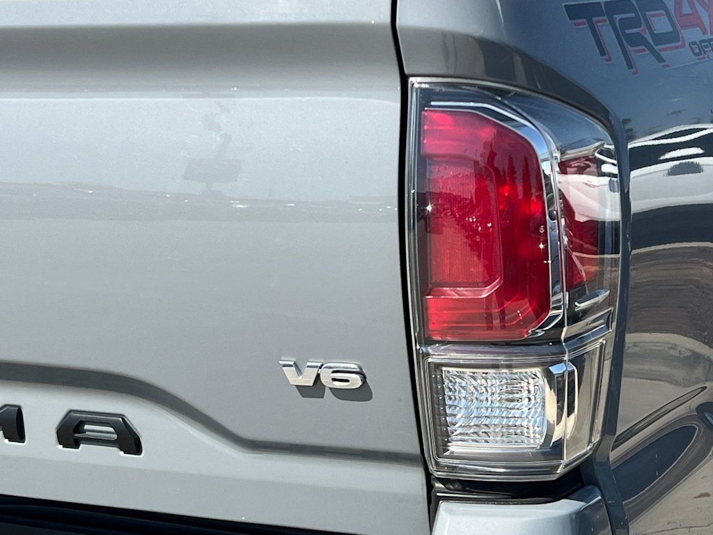 Thumbnail: 2021 Toyota Tacoma - 29
