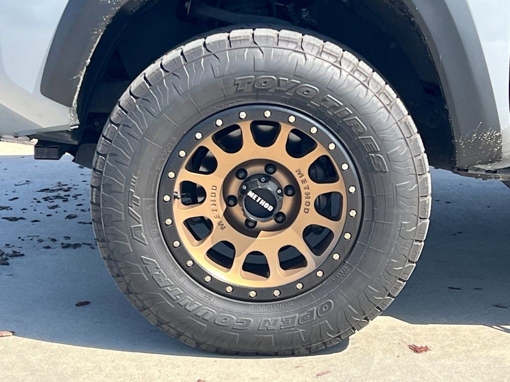 Thumbnail: 2021 Toyota Tacoma - 8