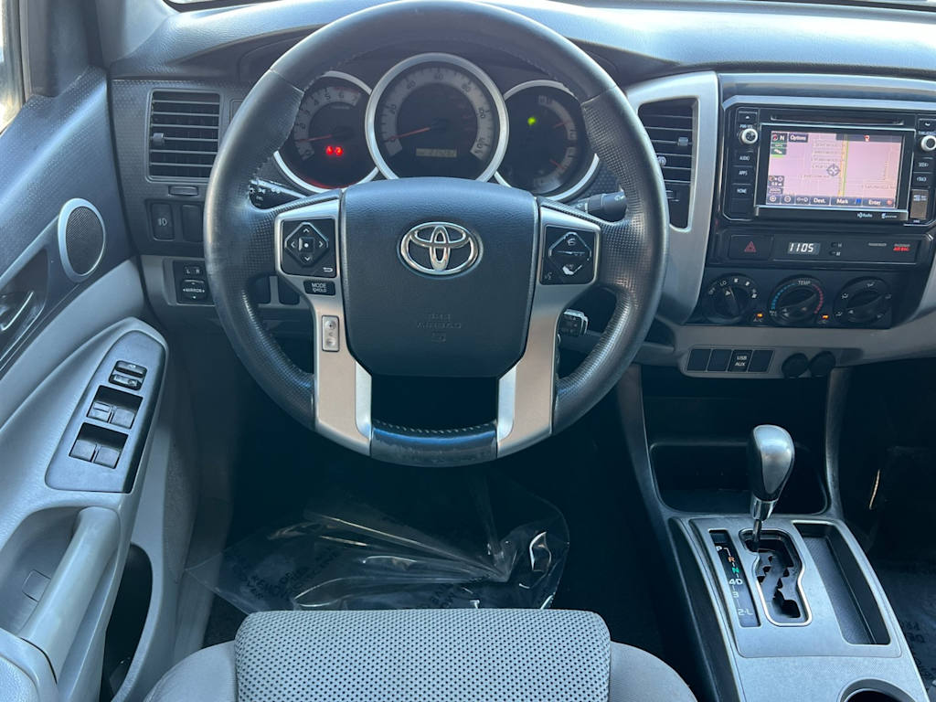 Thumbnail: 2014 Toyota Tacoma - 11