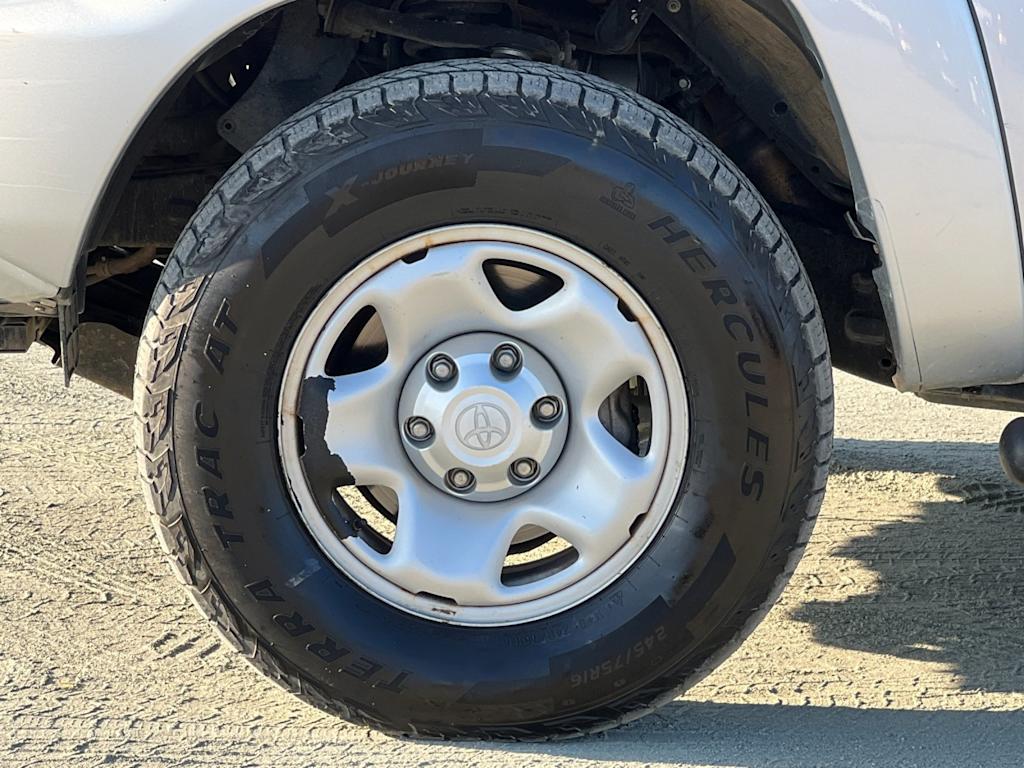 2012 Toyota Tacoma SR5 8