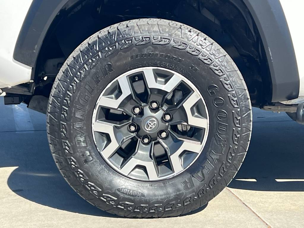 Thumbnail: 2023 Toyota Tacoma - 8