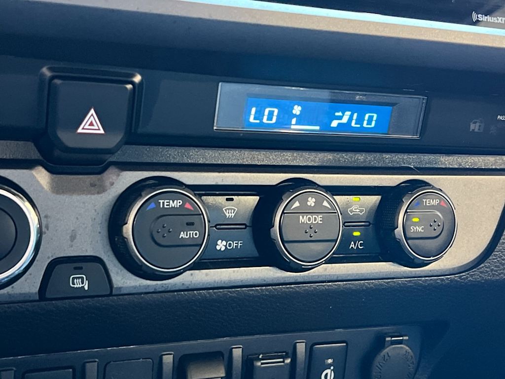 Thumbnail: 2023 Toyota Tacoma - 25