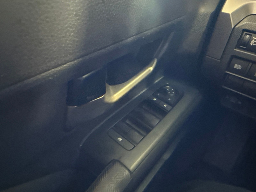 Thumbnail: 2024 Toyota Tacoma - 23