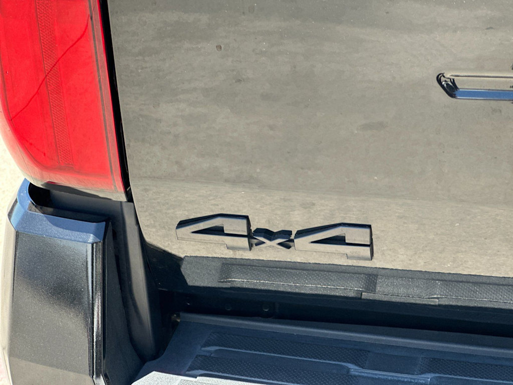 Thumbnail: 2024 Toyota Tacoma - 7