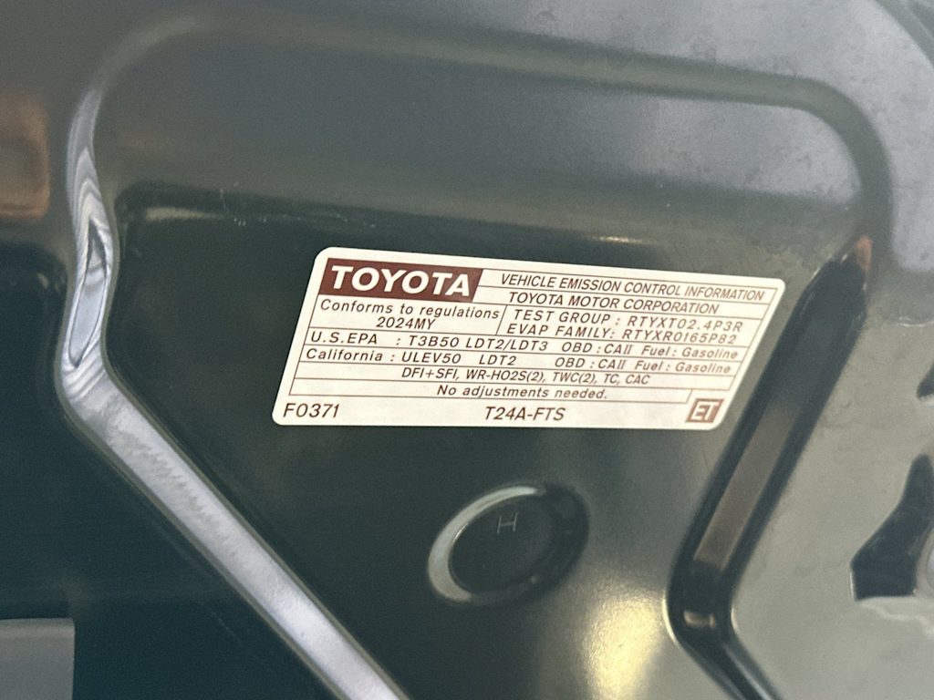 Thumbnail: 2024 Toyota Tacoma - 18