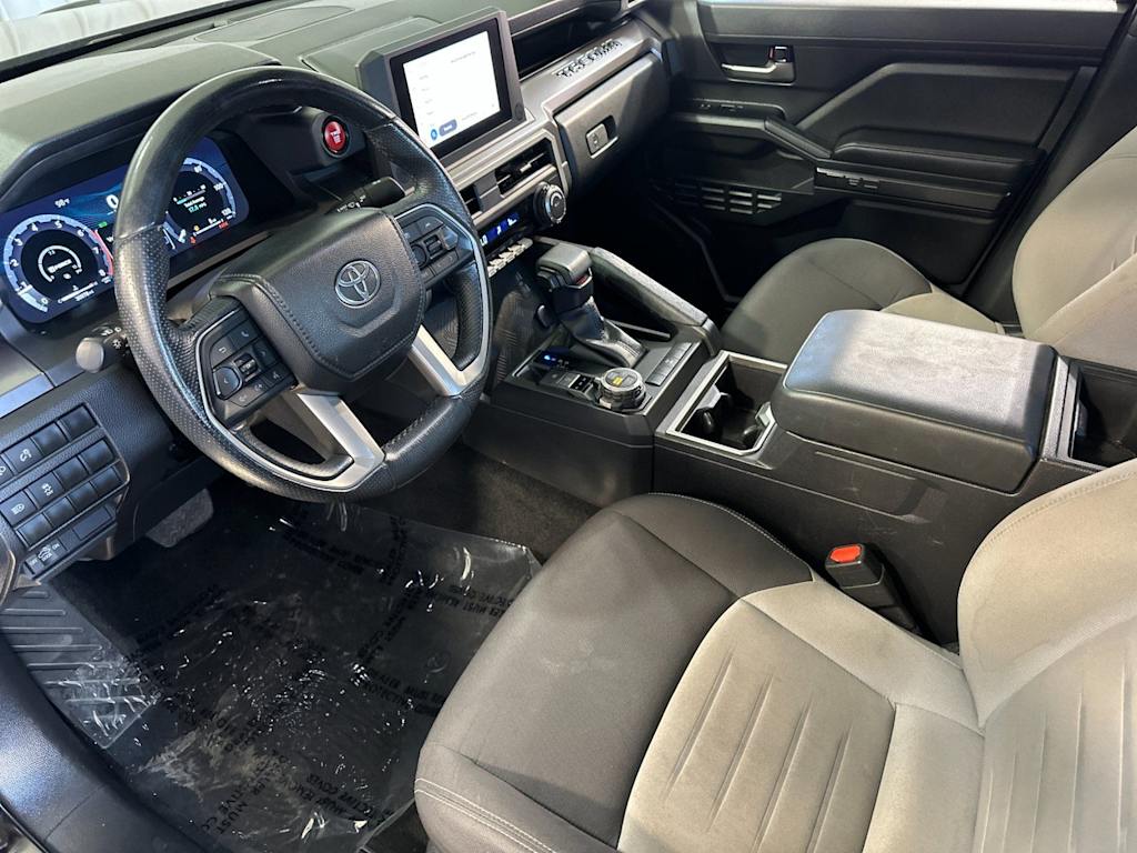 Thumbnail: 2024 Toyota Tacoma - 9