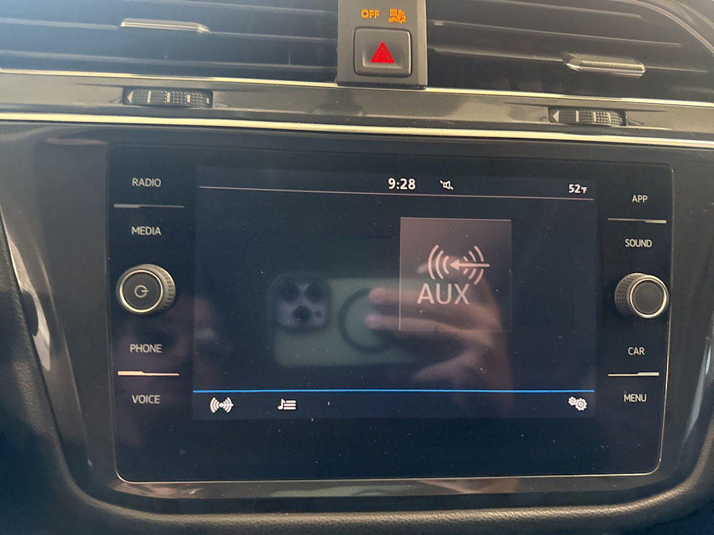 Thumbnail: 2019 Volkswagen Tiguan - 10