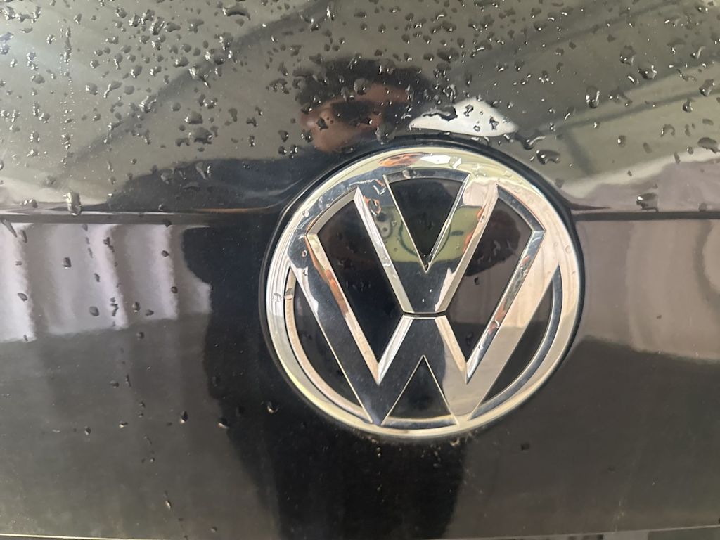 Thumbnail: 2019 Volkswagen Tiguan - 20