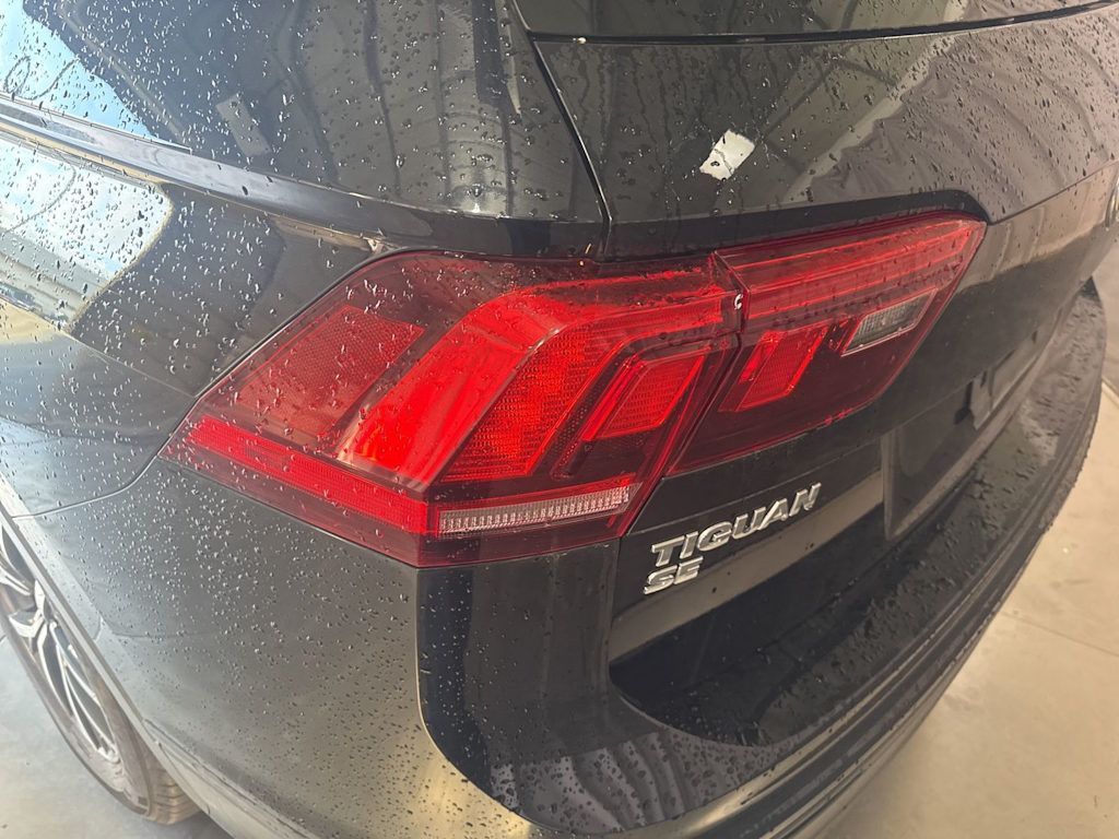 Thumbnail: 2019 Volkswagen Tiguan - 19