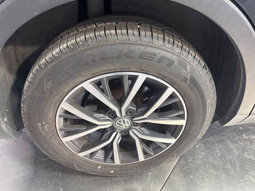 Thumbnail: 2019 Volkswagen Tiguan - 21