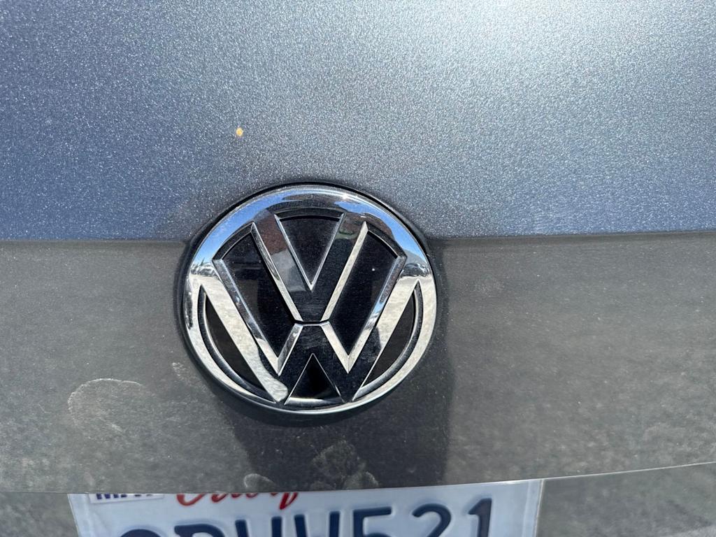 Thumbnail: 2018 Volkswagen Tiguan - 21