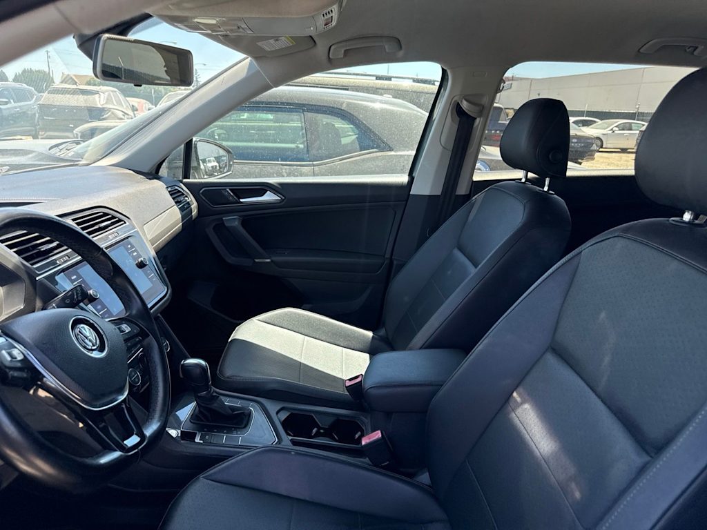Thumbnail: 2018 Volkswagen Tiguan - 9