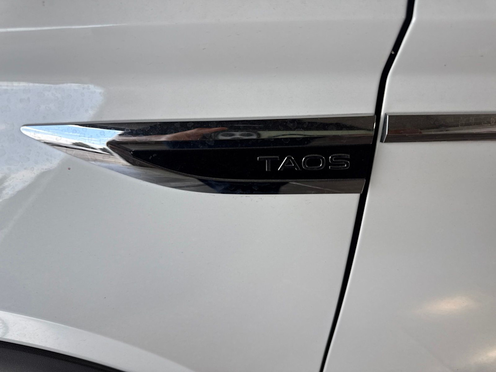 Thumbnail: 2022 Volkswagen Taos - 7