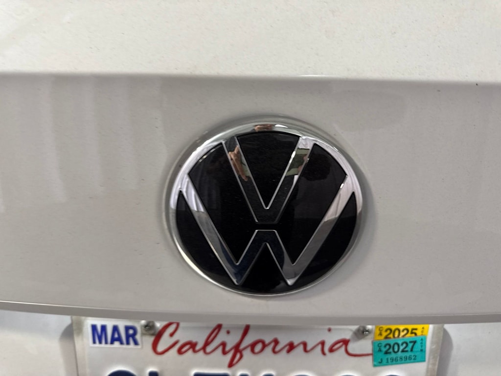 Thumbnail: 2022 Volkswagen Taos - 20