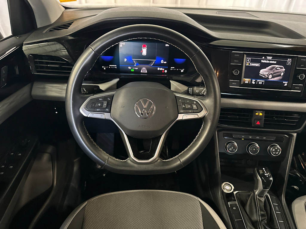 Thumbnail: 2022 Volkswagen Taos - 12