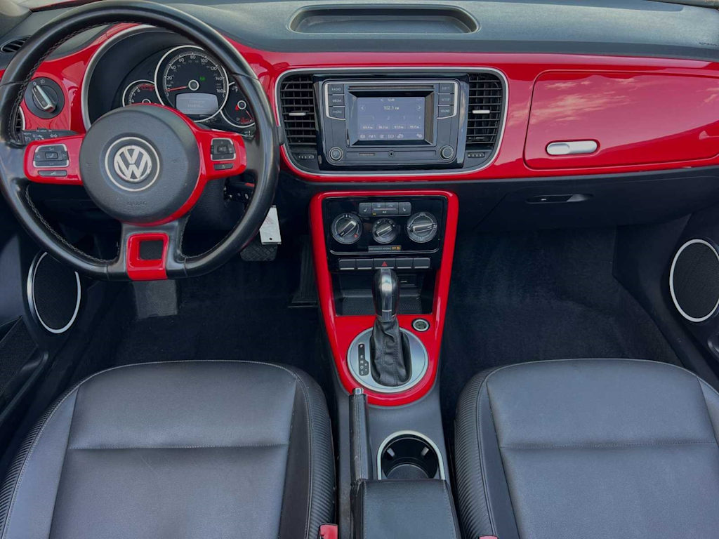 2019 Volkswagen Beetle S 2