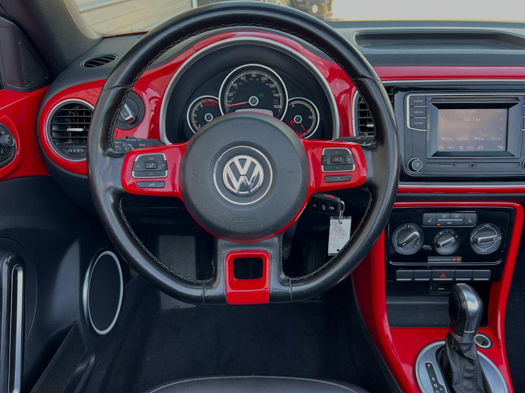 2019 Volkswagen Beetle S 9