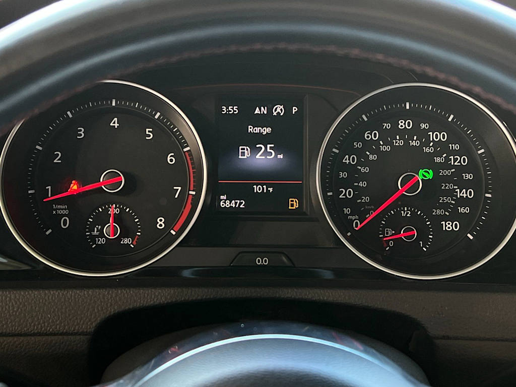 Thumbnail: 2019 Volkswagen Golf - 15