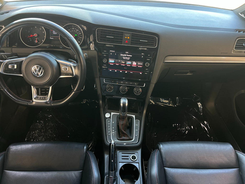 Thumbnail: 2019 Volkswagen Golf - 2