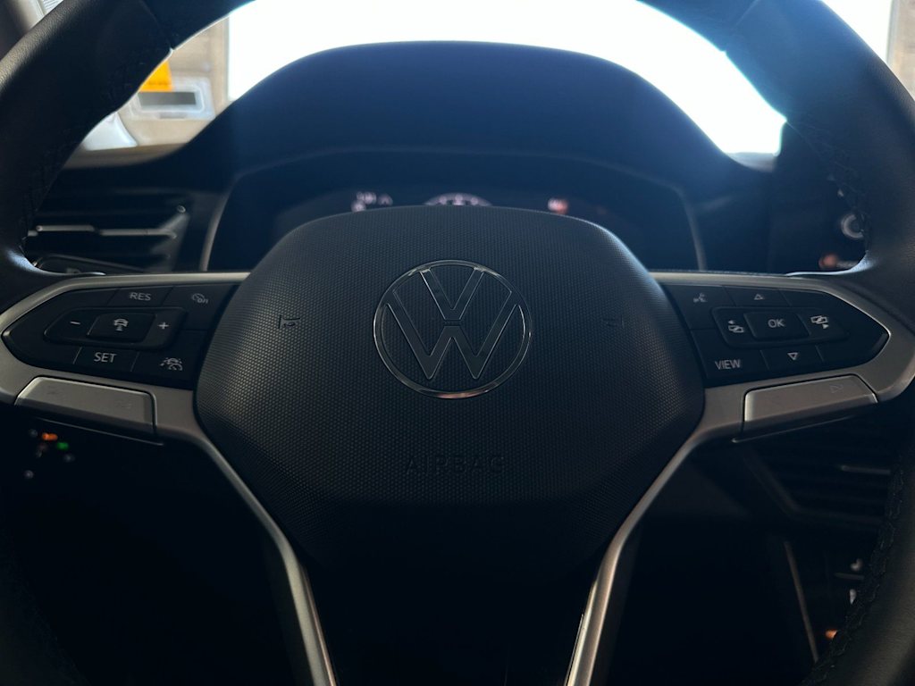 Thumbnail: 2025 Volkswagen Jetta - 25