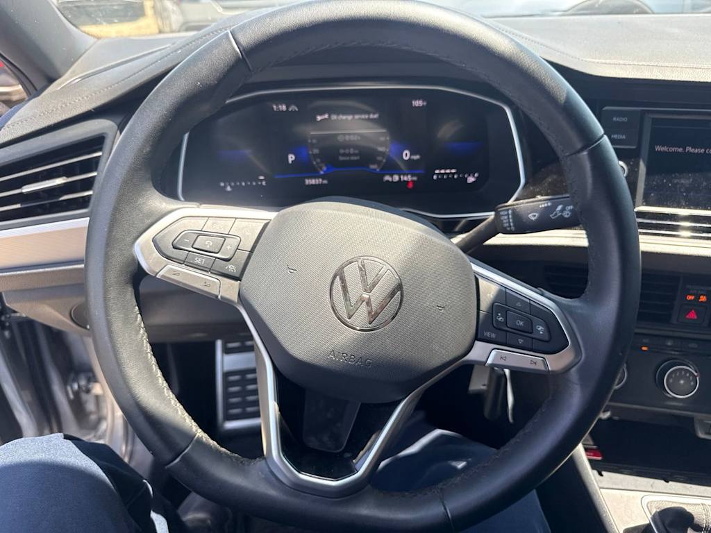 Thumbnail: 2024 Volkswagen Jetta - 2