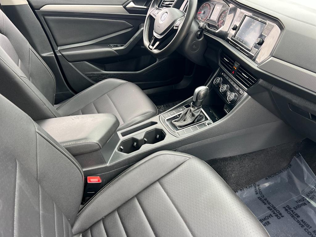 Thumbnail: 2021 Volkswagen Jetta - 10